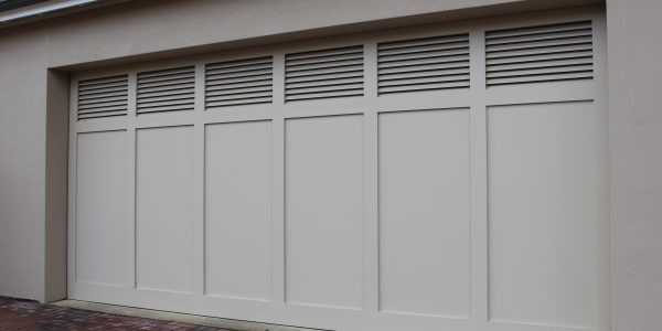 Tilt Contemporary Ply w Louvres - Painted (1)