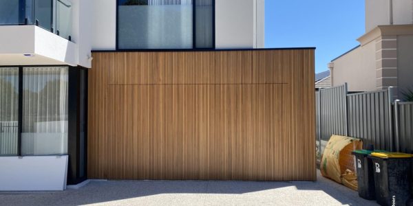 Vertical Batten flush fit Tilt 40x15 with Ply 7238