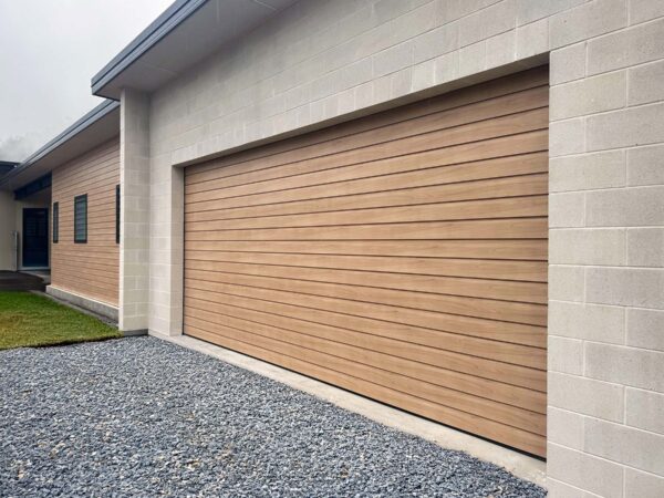 Horizontal shadow clad Sectional Doors With Aluminium Battens